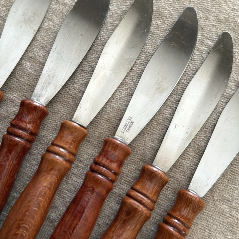 VTG | Wooden Handle Stainless Steel Flatware🍴